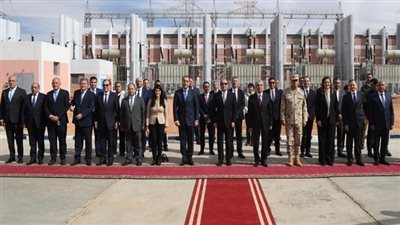 7 سنوات.. السيسي يقود إنجازات مشروعات إنتاج ونقل وتوليد الكهرباء