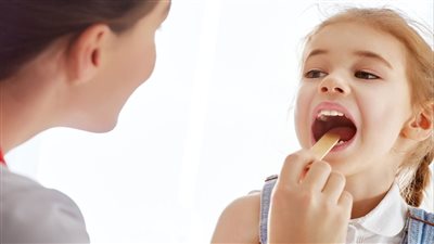 علاج التهاب الحلق من مطبخك بالمواد الطبيعية 