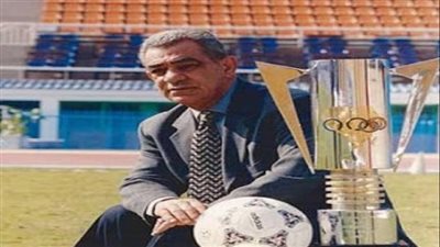  زغلول صيام يكتب: ما بين الصعود للقمة والهبوط للقاع 