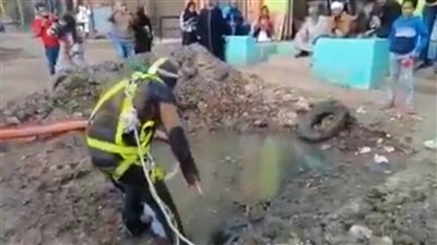 تطهير وصيانة خطوط الصرف الصحي بمركز ومدينة أبو النمرس| فيديو