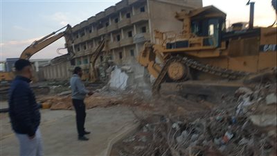 جهاز مدينة 6 أكتوبر يزيل التعديات على أرض دار أم القرى 