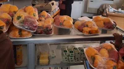 بأسعار مخفضة.. طرح منتجات كليتي الزراعة والطب البيطري بمنفذ بيع جامعة بنها