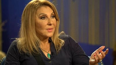 تخفيف الحكم على خادمة نادية الجندي بحبسها عاماً بتهمة السرقة