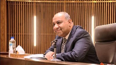 250 فنيا بشركة صان مصر ينتظرون موافقة إبراهيم خطاب على التعيين 