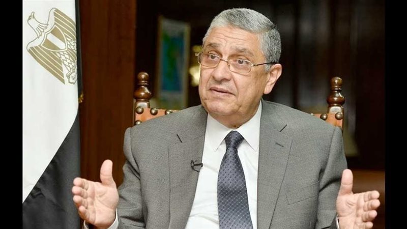 وزير الكهرباء الدكتور