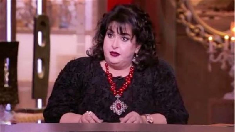 خبيرة التاروت بسنت