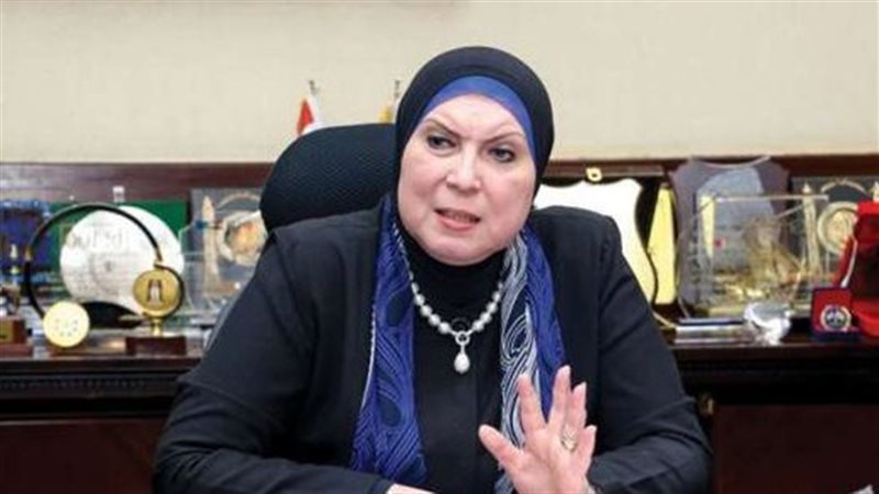 نيفين جامع 