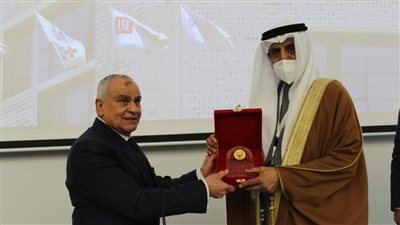 وزير التعليم البحريني يتفقد مقر الجامعات الأوروبية بالعاصمة الإدارية 