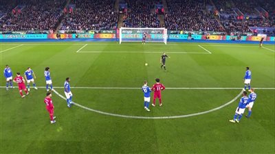 ليفربول يتهم نجم ليستر بالتسبب في إهدار محمد صلاح ركلة الجزاء