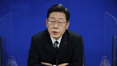 لمواجهة تهديدات الجارة الشمالية.. مرشح رئاسي بكوريا الجنوبية يتعهد بتصنيع غواصات نووية