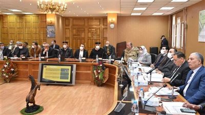 محافظ الشرقية يثني على نشاط منظومة الشكاوى فى الاستجابة للمواطنين