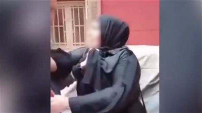 جيران سيدة الوراق: المتهم حط السكينة على رقبتها في الشارع وابنه صورها 