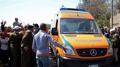 إصابة مشرفة إثر إنقلاب ميكروباص خاص بمدرسة لغات في الهرم