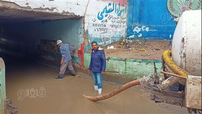 5 صور ترصد أعمال شفط مياه الأمطار في المنوفية