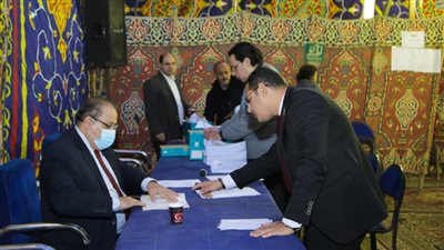 توافد أعضاء اتحاد كتاب مصر للمشاركة في انتخابات مجلس إدارته| صور