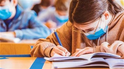 دولة خليجية تعلق الدراسة حضوريا لمدة أسبوع بسبب كورونا