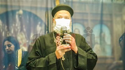 بدء قداس العام الميلادي الجديد بكنيسة السيدة العذراء مريم في مطروح|صور