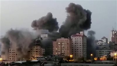 سماع دوي انفجارات قوية تهز تل أبيب | فيديو