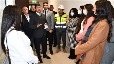 وزير الرياضة يعقد أول اجتماع بمقر الوزارة بالعاصمة الإدارية الجديدة