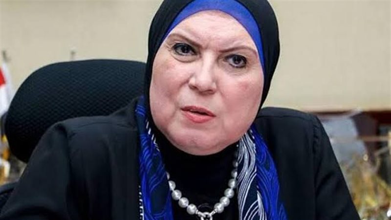 نيفين جامع