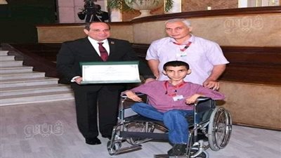 أخبار الشرقية.. زفاف بملابس سانتا كلوز في ديرب نجم.. ووفاة أول معيد من مرضى ضمور العضلات