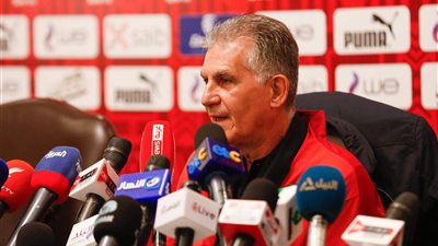 كيروش يكشف سبب ضم 4 حراس مرمى لقائمة كأس الأمم الأفريقية 