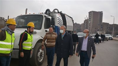 محافظ القليوبية يتابع أعمال رفع تراكمات مياه الأمطار | صور 