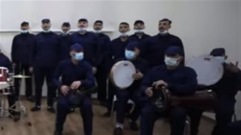 مواهب غنائية لنزلاء
