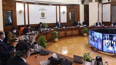الحكومة تعقد اجتماعا برئاسة مدبولي لبحث ترتيبات استضافة مصر لمؤتمر تغير المناخ 
