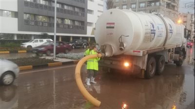 استمرار أعمال سحب مياه الأمطار من شوارع القليوبية 