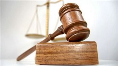 إحالة عاطل للمحاكمة بتهمة سرقة سائق توكتوك في الأميرية