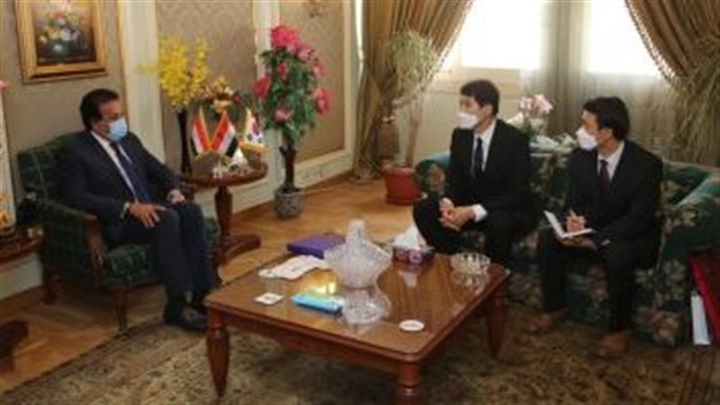 وزير التعليم الغالي