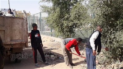 محافظ أسوان يتابع إزالة التعديات والإشغالات بالمراكز والمدن | صور