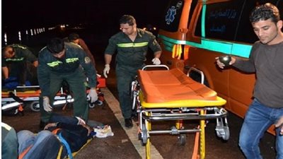 إصابة شخصين في حادث تصادم مينى باص وسيارة ملاكى بمصر الجديدة