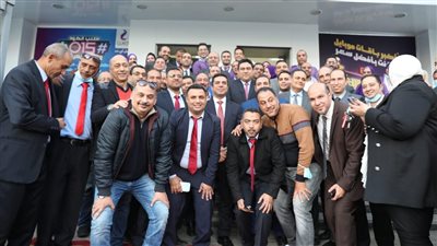 الرئيس التنفيذى للمصرية للاتصالات يلتقى العاملين بمحافظة بورسعيد