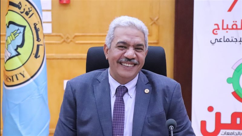 الدكتور محمود صديق،
