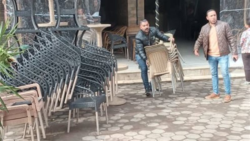 إغلاق محلات تجارية