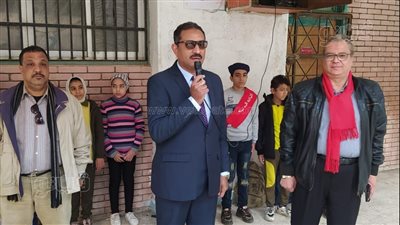 مدير تعليم الجيزة يتفقد عددا من المدارس