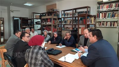 آثار عين شمس تعقد اجتماعها لإدارة الأزمات والكوارث استعدادا للامتحانات