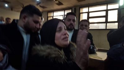 بث مباشر.. انهيار والدة المجنى عليها المقتولة على يد زوجها بـ17 طعنة بالدقهلية