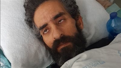 بعد تعرضه لغيبوبة متقطعة.. مساع فلسطينية ودولية للإفراج عن الأسير أبو هواش