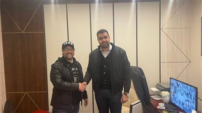 الفنان كريم أبو زيد يجدد تعاقده مع تليفزيون الشمس لمدة عامين