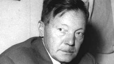 قالوا في رثاء شاعر الغلابة بيرم التونسى 