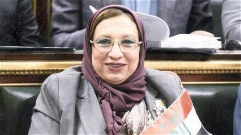 الدكتور إيناس عبد
