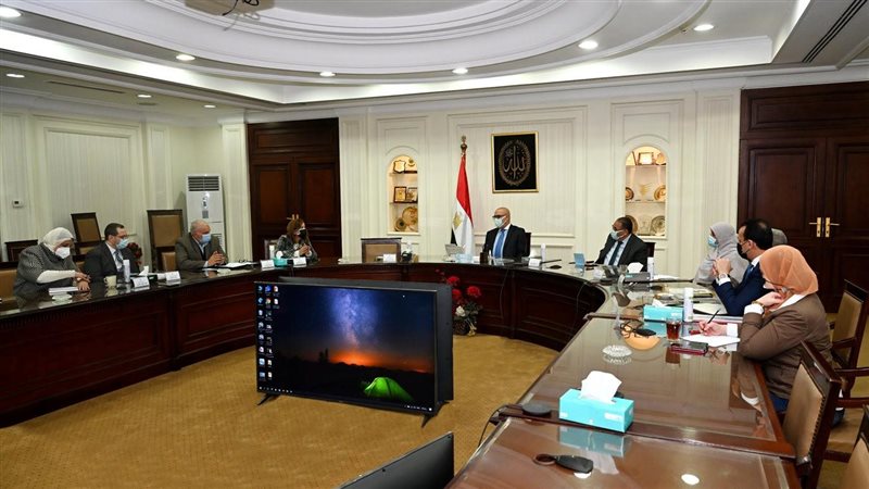 اجتماع وزير الإسكان