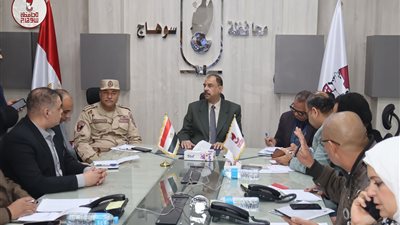 غرفة عمليات سوهاج تتابع سير انتخابات الإعادة لمجلس النواب