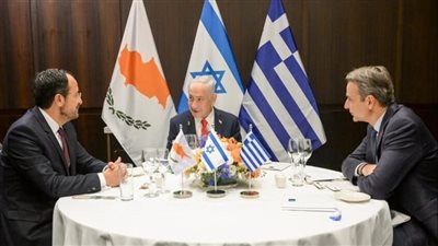 إسرائيل واليونان وقبرص توقّع خطة تعاون عسكري ثلاثية لعام 2026