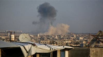 جيش الاحتلال يقصف مناطق في غزة بالمدفعية والطيران 