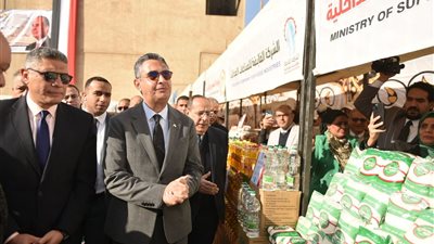 تعرف على أسعار الزيوت والخضروات بأسواق اليوم الواحد (صور) 