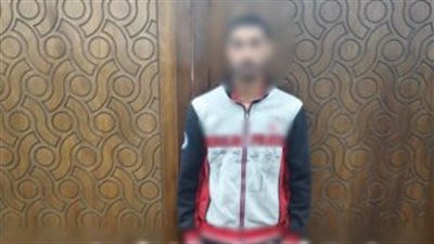 ضبط شخصين بتهمة بيع مشروبات كحولية مغشوشة بالإسكندرية